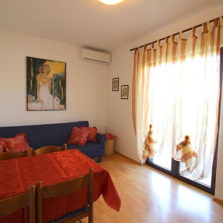 דירות Novigrad Istria Gianna A4+2 מראה חיצוני תמונה