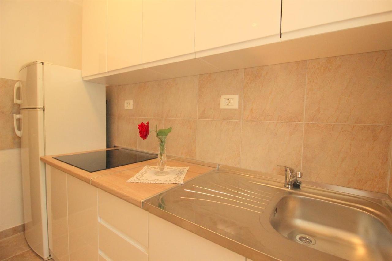 דירות Novigrad Istria Gianna A4+2 מראה חיצוני תמונה
