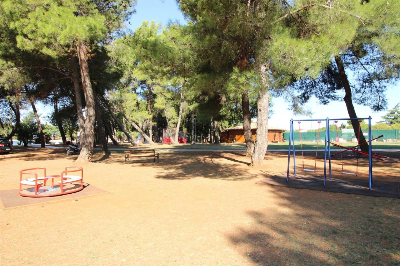 דירות Novigrad Istria Gianna A4+2 מראה חיצוני תמונה